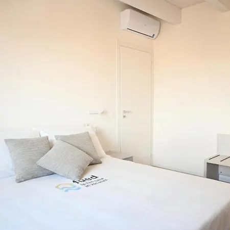 Se309 - Senigallia, Moderno Trilocale Con Aria Condizionata E Garage *